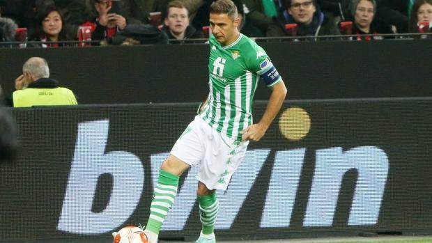 1636896518296023690.jpg joaquin-betis-leverkusen-ep-U10838411334jGD-620x349@abc.jpg