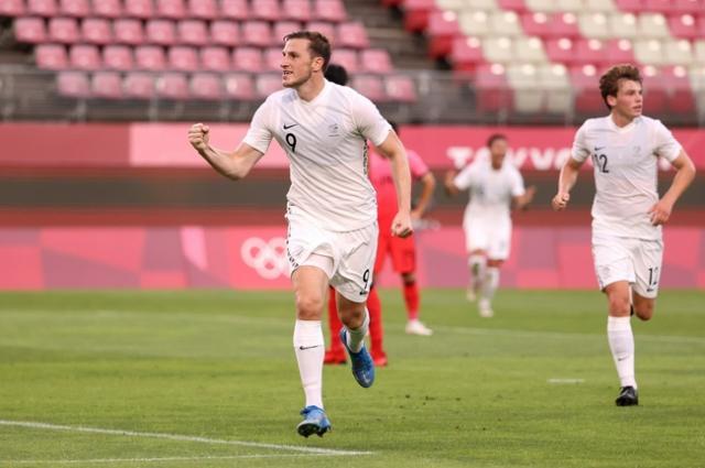 1629695986258076374.jpg 1629695986258076374.jpg